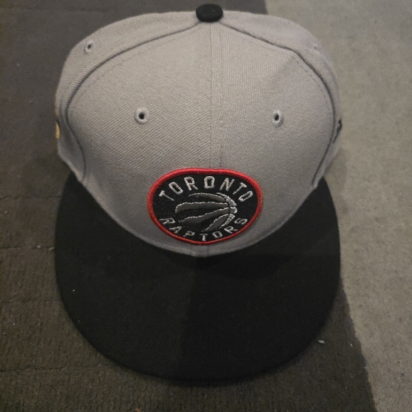 New Era: RAPTORS Champion Snapback - Picture 2 of 3
